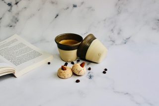 ☕️Coffee just tastes better in a handmade ceramic cup 💕I am  thrilled to add them to our gift boxes! #lovemebox #giftboxes #hampers #qualityproducts #handmade #ceramiccupsilovethem #kathrinemakesthem #inlovewithacup #etsylovemebox